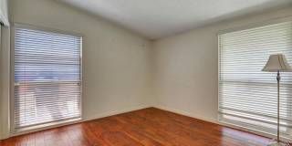 12571 Martha Ann Gallery 17
