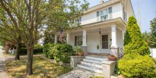 329 Richmond Avenue Gallery 1