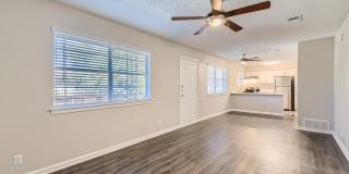 Shoal Creek North Gallery 17