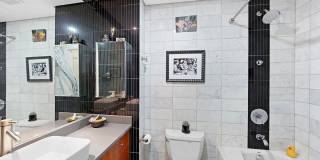 206 KENT Street Gallery 3
