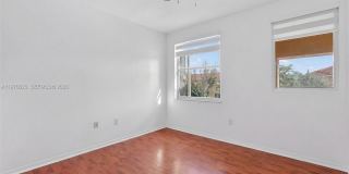 2302 NW 161st Ter Gallery 22