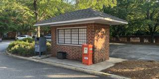 148 East University Drive Gallery 4