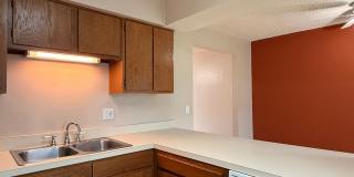 2 Bedroom Winter Springs Townhouse Gallery 9