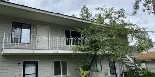 1 bedroom, 1 bathroom apartment w/ great location Gallery 1