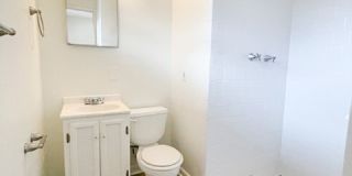 1112 West Lake Drive Gallery 7
