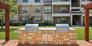 Crenshaw Grand Apartments Gallery 45