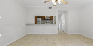 6375 Riverwalk Lane Gallery 11
