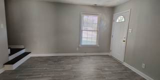 2 Bedroom Near Downtown Charlotte Gallery 4