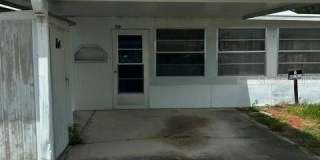 1472 N MELROSE Drive Gallery 1