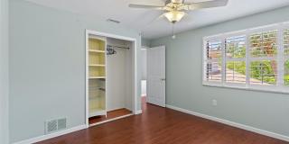 485 WESTLAKE Boulevard Gallery 28