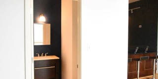 Chic, Contemporary 1 BD 1.5 BA Condo in the Mount Pleasant neighborhood of NW DC!! Gallery 10