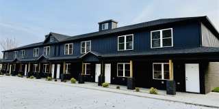 913 W 9th Street Gallery 1