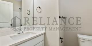 208 W May St Gallery 26