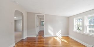 Spacious 3 BR 1 Bath in Dedham Gallery 11