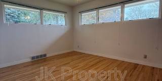 1726 Alder Dr Gallery 22