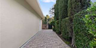 4121 Picasso Gallery 25