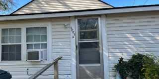 Cute duplex right on OU Campus Gallery 1