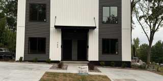 717 W 32nd Street Gallery 1