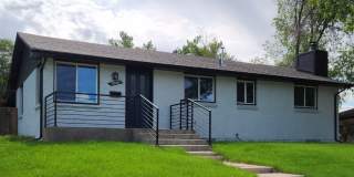 Completely renovated Ranch Style home in Englewood! Gallery 1