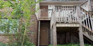 1104 GREENTREE Court Gallery 2