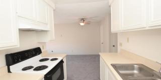 Popular Victoria Avenue Penthouse Gallery 1