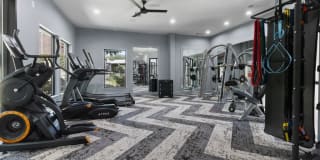 Charleston Apartment Homes Gallery 8