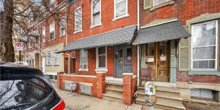 1139 W Linden Street Gallery 1