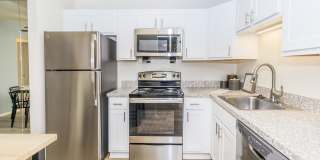 Oaks at Hampton Apartments Gallery 17