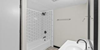 Bay City Flats Gallery 4