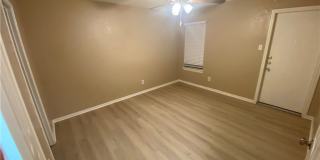 7201 Kress Gallery 14