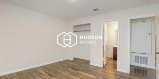 701 East Avenue A Gallery 12