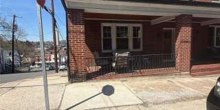 1132 Mahantongo Street Gallery 1