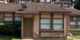 1830 Nekoma Court 1830 Nekoma Court Gallery 1