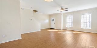 116 Ventura Place Gallery 7