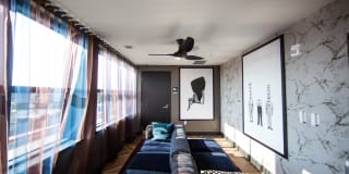 âme at Meridian Hill Gallery 17