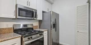 Theatre Square Apartments Gallery 8