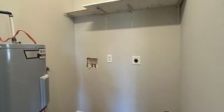 Cute 3 Bedroom, 2 Bath near Historic Downtown Wilmington - WHA Approved Cute 3 Bedroom, 2 Bath near Historic Downtown Wilmington - WHA Approved Gallery 13