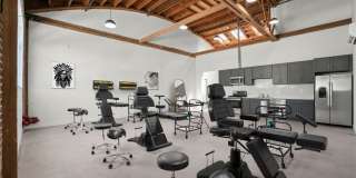 1901 S Pacific Avenue Gallery 7