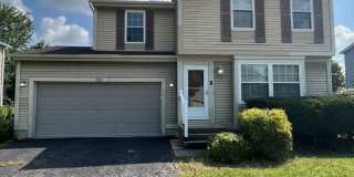 3-Bedroom, 1.5-Bathroom Home in Hilliard 3-Bedroom, 1.5-Bathroom Home in Hilliard Gallery 1
