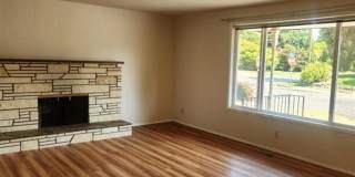 3 Bedroom, 2 Bathroom Home! Gallery 12