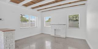 910 SE 3RD Street Gallery 9