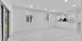 17337 NW 7th Ave Gallery 27