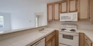 2-bed, 2-bath Condo in San Diego's Linda Vista/Fashion Valley Area. Gallery 12