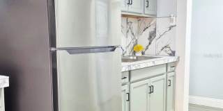 1040 RANDALL STREET Gallery 17