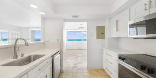 1420 Brickell Bay Dr Gallery 19