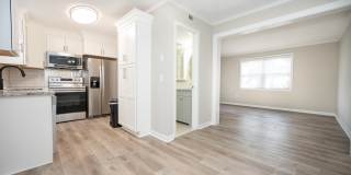 415 Parkdale DriveUnit 18C 415 Parkdale DriveUnit 18C Gallery 8