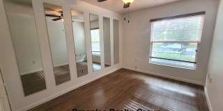 Beautiful 2 Bedroom / 1.5 Bathroom Condo Located in a Quiet 55+ Community! Water/Sewer/Trash/Lawn Included! Gallery 11
