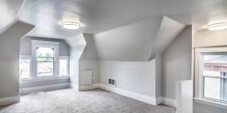 Stunning 4 bedroom home in Beechview available August 1! Gallery 8