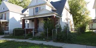 306 Gold Avenue Northwest Gallery 1