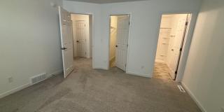 3 Bed 3 Bath Townhome Gallery 12